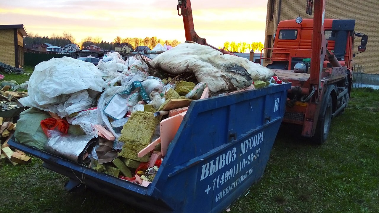 Вывоз и утилизация промышленных отходов в Ейске в октябре