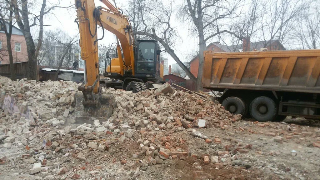Вывоз мусора ОССиГ с выездом в Ейске в октябре