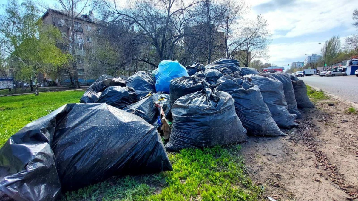 Вывоз и утилизация мусора после субботника в Ейске в октябре