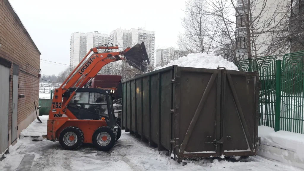 Вывоз снега контейнерами в Ейске — цена от 3298 руб., заказать контейнер для снега в ПроМусор